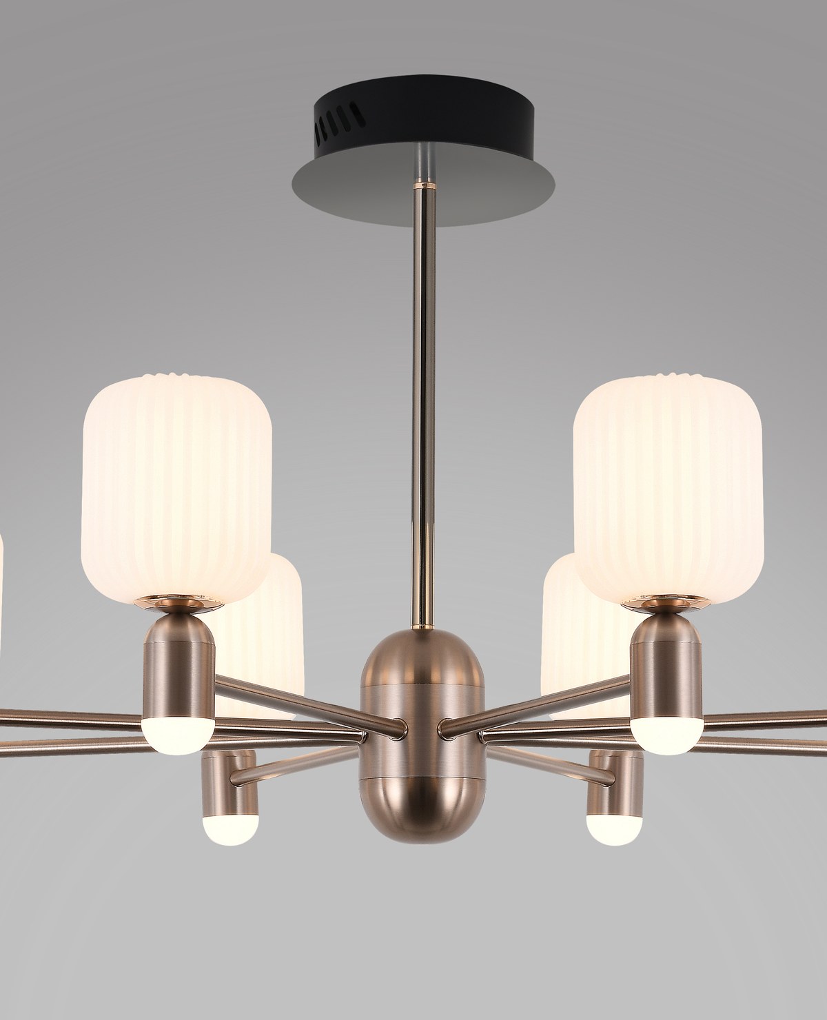 85 cm ölçülerinde, Antik Pirinç kaplamalı avize — 6350-8